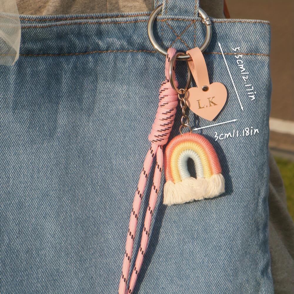 Personalizowany brelok do kluc – Monogram Keychain Leather recenzja i cena